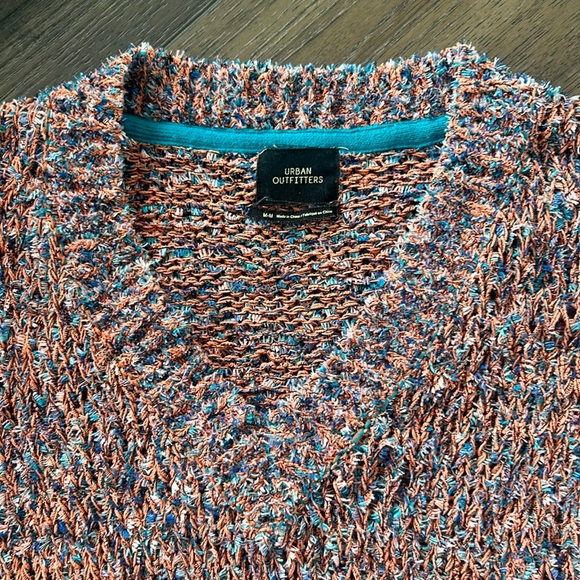 Urban Outfitters Jax Cropped Textured Speckled Look Sweater, Medium - Picture 3 of 8